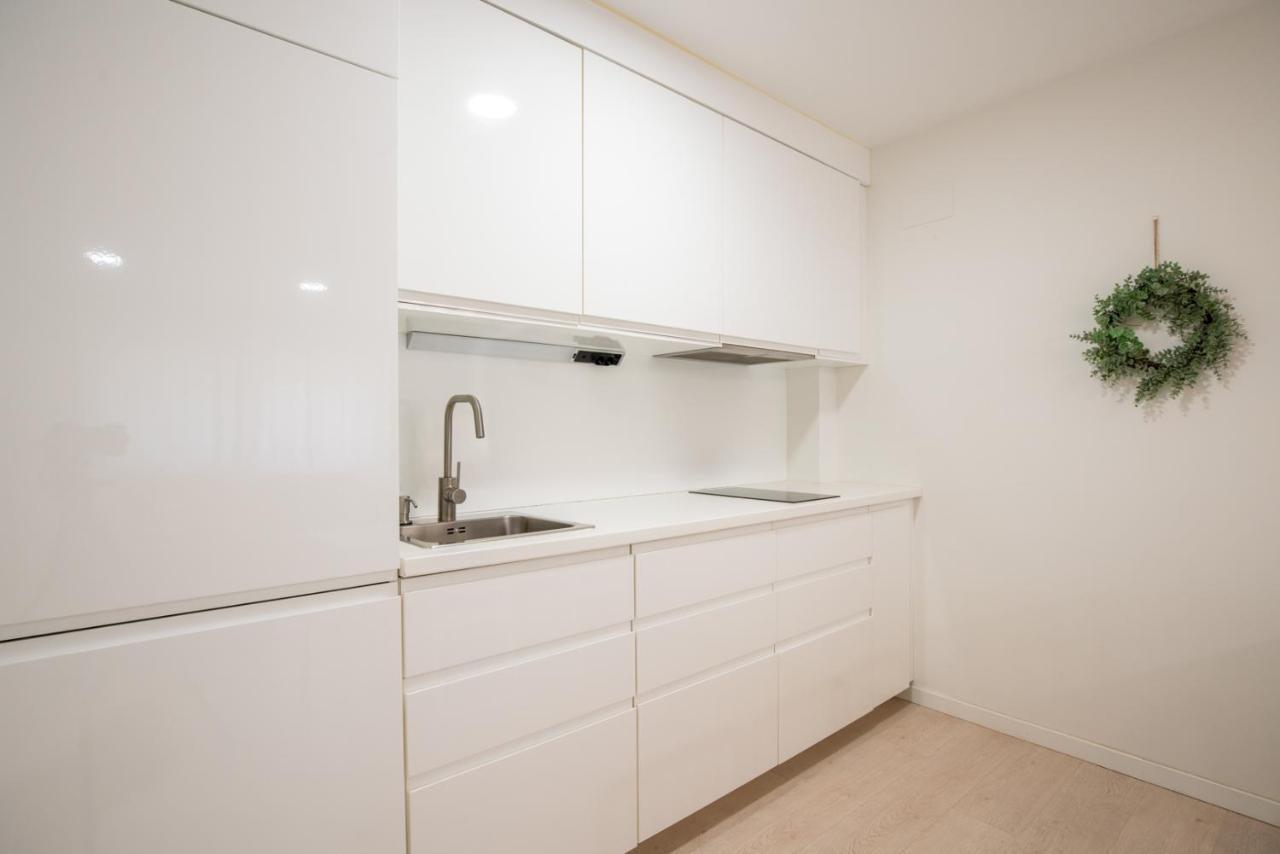 Whitey Aparment In Triana Séville