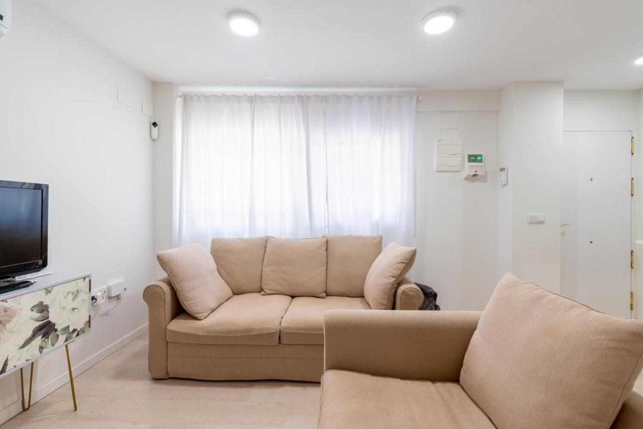 Whitey Aparment In Triana * Séville